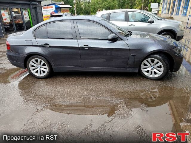 Серый БМВ 5 Серия, объемом двигателя 2 л и пробегом 240 тыс. км за 8000 $, фото 1 на Automoto.ua