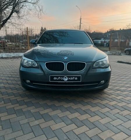 Серый БМВ 5 Серия, объемом двигателя 2 л и пробегом 317 тыс. км за 7700 $, фото 1 на Automoto.ua