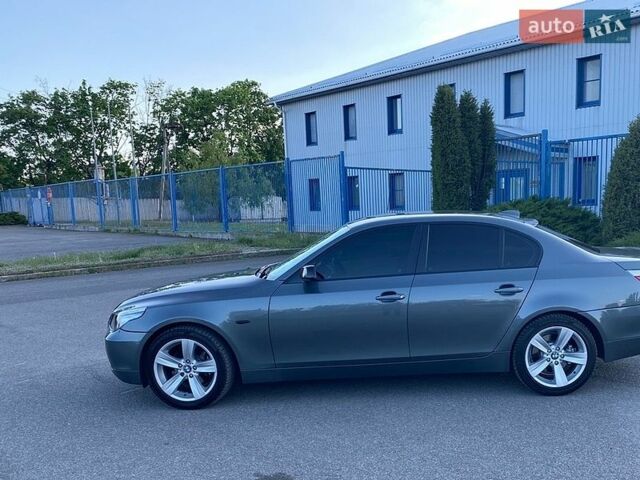 Серый БМВ 5 Серия, объемом двигателя 2 л и пробегом 306 тыс. км за 9300 $, фото 1 на Automoto.ua