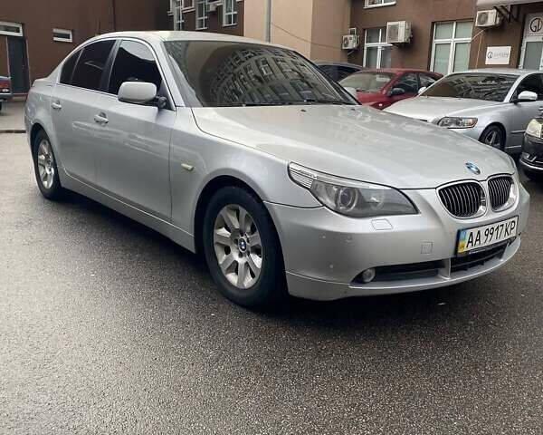 Серый БМВ 5 Серия, объемом двигателя 2.5 л и пробегом 181 тыс. км за 7999 $, фото 1 на Automoto.ua