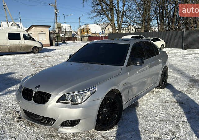 Серый БМВ 5 Серия, объемом двигателя 3 л и пробегом 380 тыс. км за 9500 $, фото 1 на Automoto.ua