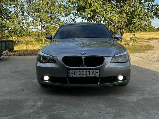 Серый БМВ 5 Серия, объемом двигателя 2.5 л и пробегом 282 тыс. км за 9300 $, фото 1 на Automoto.ua