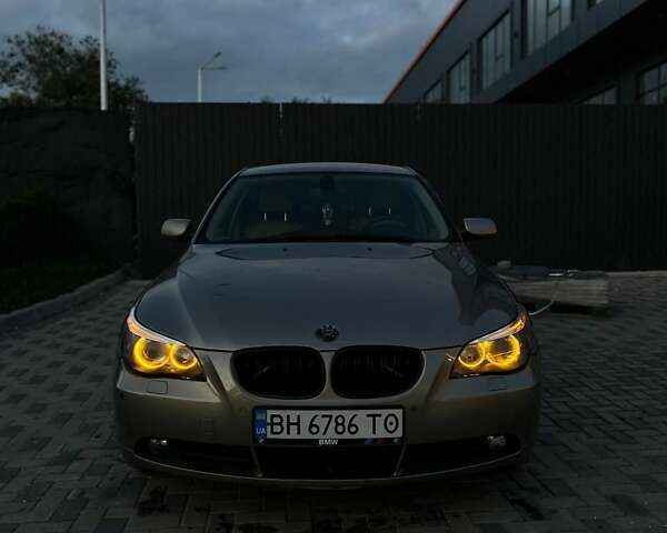 Серый БМВ 5 Серия, объемом двигателя 2 л и пробегом 270 тыс. км за 6900 $, фото 1 на Automoto.ua
