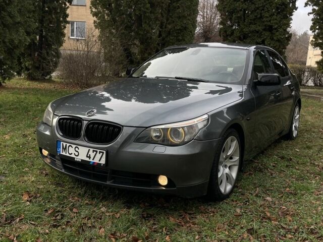 Серый БМВ 5 Серия, объемом двигателя 3 л и пробегом 362 тыс. км за 4499 $, фото 1 на Automoto.ua