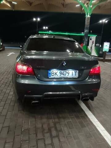 БМВ 5 Серия 2006 в Житомире на Automoto.ua Серый БМВ 5 Серия, объемом двигателя 2 л и пробегом 307 тыс. км за 8300 $, фото 1 на Automoto.ua