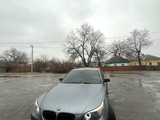 Серый БМВ 5 Серия, объемом двигателя 2.5 л и пробегом 0 тыс. км за 9100 $, фото 1 на Automoto.ua