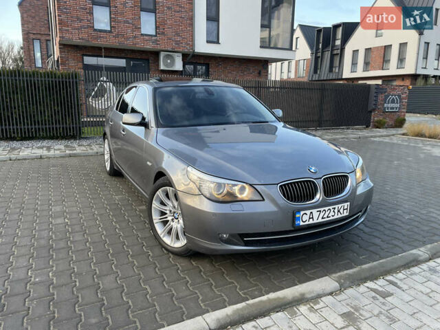 Серый БМВ 5 Серия, объемом двигателя 2.99 л и пробегом 342 тыс. км за 11200 $, фото 1 на Automoto.ua
