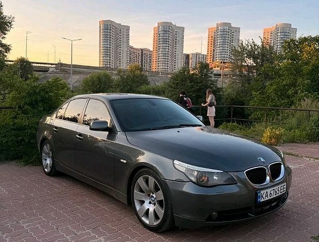 Сірий БМВ 5 Серія, об'ємом двигуна 3 л та пробігом 194 тис. км за 8200 $, фото 1 на Automoto.ua