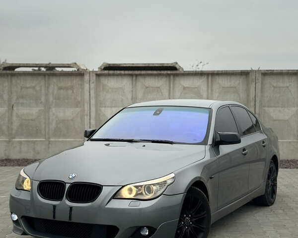 Сірий БМВ 5 Серія, об'ємом двигуна 2.99 л та пробігом 304 тис. км за 10799 $, фото 1 на Automoto.ua