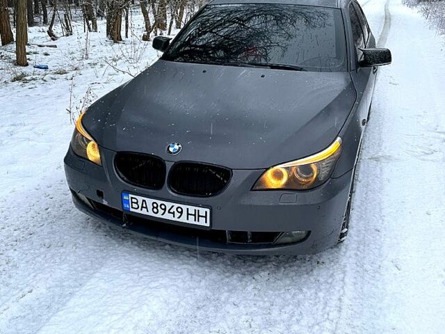 Серый БМВ 5 Серия, объемом двигателя 2.5 л и пробегом 310 тыс. км за 7000 $, фото 1 на Automoto.ua