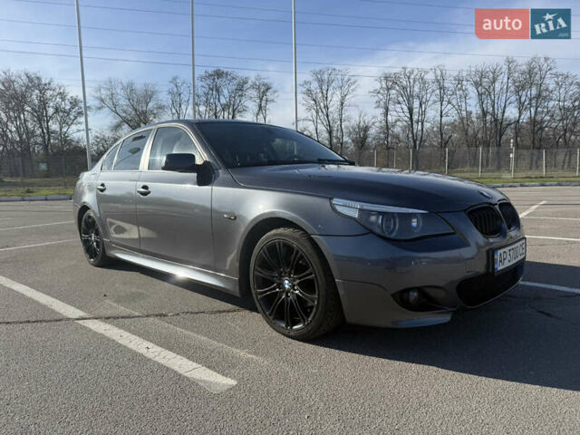 Серый БМВ 5 Серия, объемом двигателя 3 л и пробегом 340 тыс. км за 7800 $, фото 1 на Automoto.ua