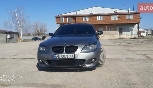 Серый БМВ 5 Серия, объемом двигателя 2.99 л и пробегом 356 тыс. км за 12555 $, фото 1 на Automoto.ua