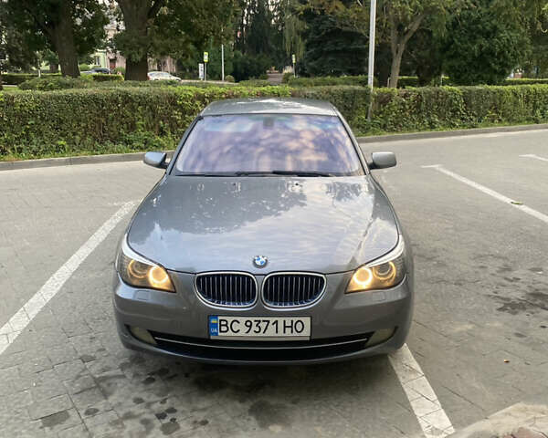 Серый БМВ 5 Серия, объемом двигателя 2.5 л и пробегом 264 тыс. км за 7500 $, фото 1 на Automoto.ua