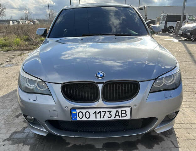 Серый БМВ 5 Серия, объемом двигателя 2 л и пробегом 372 тыс. км за 9500 $, фото 1 на Automoto.ua
