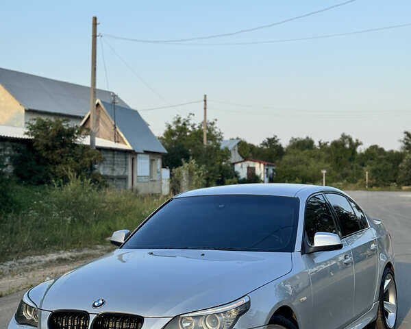 Сірий БМВ 5 Серія, об'ємом двигуна 2 л та пробігом 265 тис. км за 9600 $, фото 1 на Automoto.ua