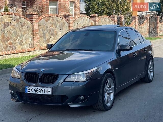Серый БМВ 5 Серия, объемом двигателя 3 л и пробегом 220 тыс. км за 8999 $, фото 1 на Automoto.ua