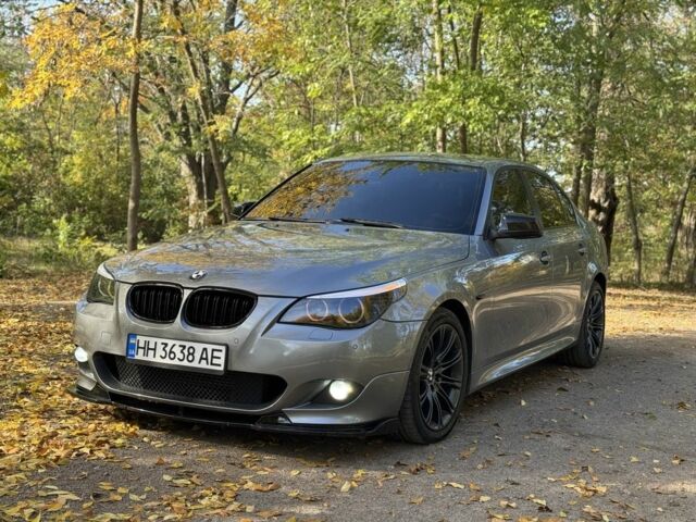 БМВ 5 Серия 2009 в Одессе на Automoto.ua Серый БМВ 5 Серия, объемом двигателя 3 л и пробегом 345 тыс. км за 14500 $, фото 1 на Automoto.ua