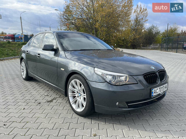 БМВ 5 Серия 2009 в Виннице на Automoto.ua Серый БМВ 5 Серия, объемом двигателя 2 л и пробегом 205 тыс. км за 11700 $, фото 1 на Automoto.ua