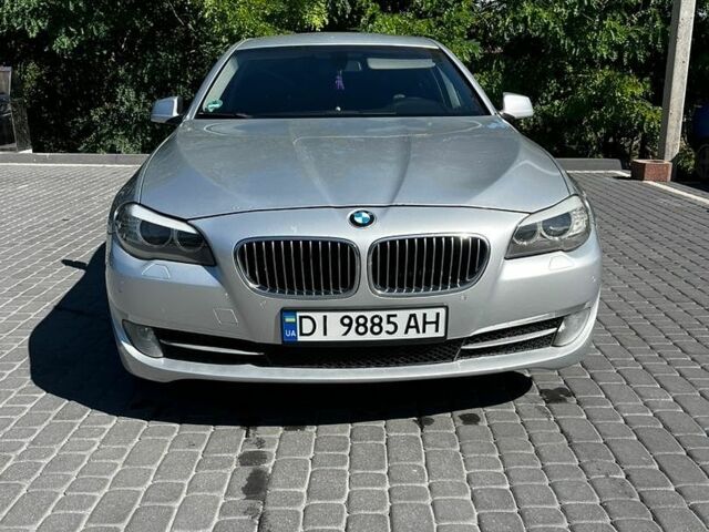 Серый БМВ 5 Серия, объемом двигателя 2.99 л и пробегом 360 тыс. км за 13500 $, фото 1 на Automoto.ua