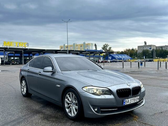 Сірий БМВ 5 Серія, об'ємом двигуна 3 л та пробігом 298 тис. км за 12500 $, фото 1 на Automoto.ua