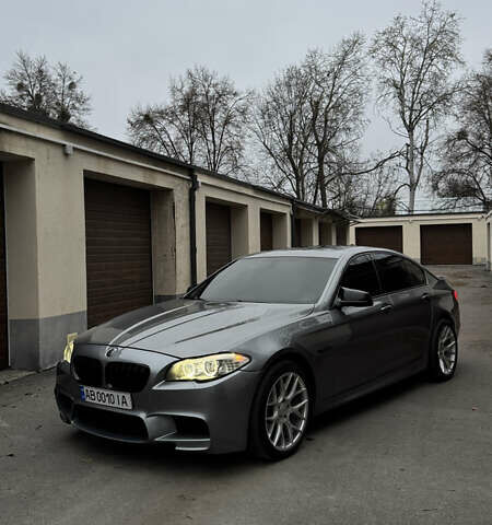 Сірий БМВ 5 Серія, об'ємом двигуна 3 л та пробігом 215 тис. км за 12500 $, фото 1 на Automoto.ua