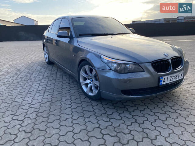 Сірий БМВ 5 Серія, об'ємом двигуна 3 л та пробігом 220 тис. км за 7500 $, фото 1 на Automoto.ua