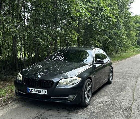 Сірий БМВ 5 Серія, об'ємом двигуна 2 л та пробігом 324 тис. км за 12495 $, фото 1 на Automoto.ua