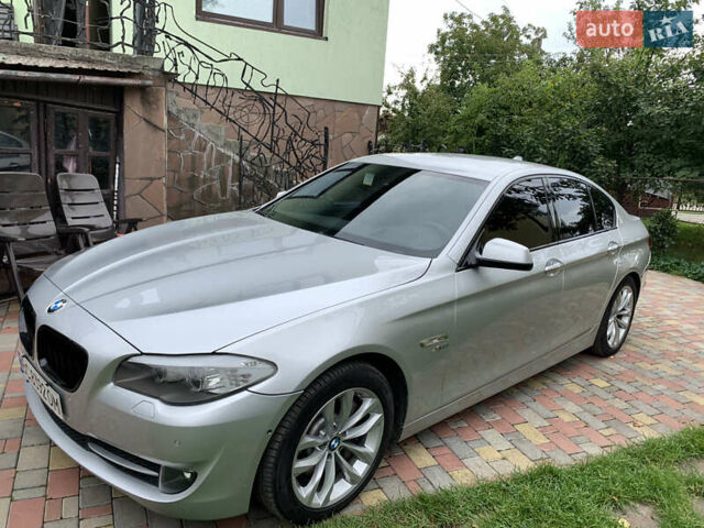 Сірий БМВ 5 Серія, об'ємом двигуна 3 л та пробігом 373 тис. км за 17999 $, фото 1 на Automoto.ua