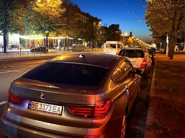Сірий БМВ 5 Серія, об'ємом двигуна 3 л та пробігом 0 тис. км за 17000 $, фото 1 на Automoto.ua