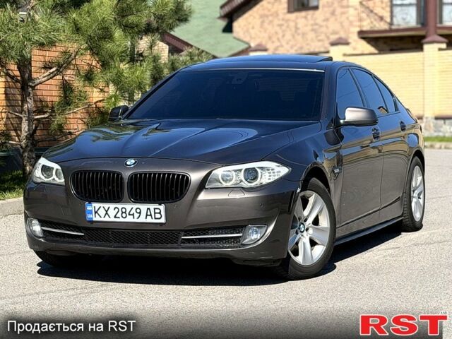 Серый БМВ 5 Серия, объемом двигателя 2 л и пробегом 181 тыс. км за 11300 $, фото 1 на Automoto.ua