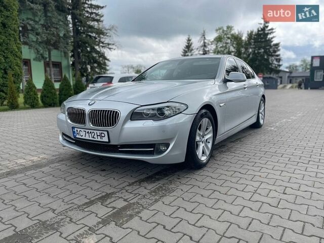 Серый БМВ 5 Серия, объемом двигателя 2 л и пробегом 175 тыс. км за 12800 $, фото 1 на Automoto.ua