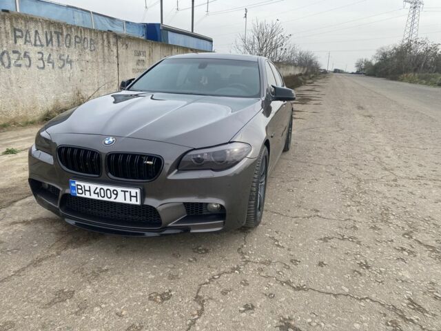 Сірий БМВ 5 Серія, об'ємом двигуна 3 л та пробігом 210 тис. км за 14500 $, фото 1 на Automoto.ua