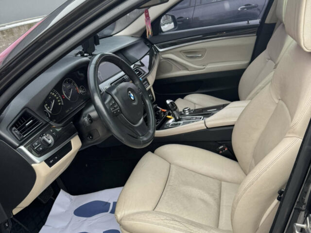 Сірий БМВ 5 Серія, об'ємом двигуна 2.99 л та пробігом 376 тис. км за 12300 $, фото 1 на Automoto.ua