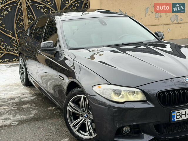 Серый БМВ 5 Серия, объемом двигателя 2.98 л и пробегом 333 тыс. км за 13000 $, фото 1 на Automoto.ua