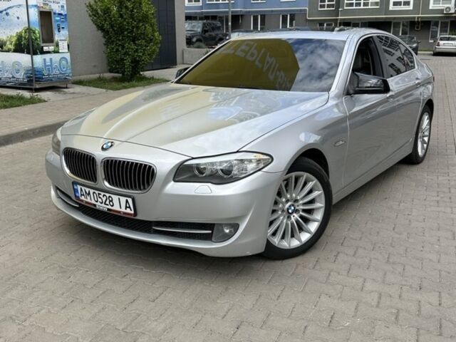 Сірий БМВ 5 Серія, об'ємом двигуна 3 л та пробігом 226 тис. км за 10200 $, фото 1 на Automoto.ua