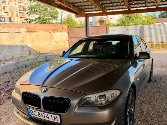 Сірий БМВ 5 Серія, об'ємом двигуна 2 л та пробігом 251 тис. км за 11000 $, фото 1 на Automoto.ua