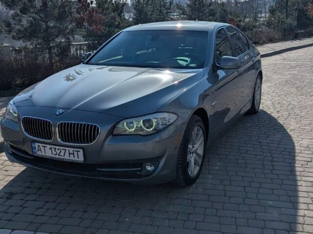 Серый БМВ 5 Серия, объемом двигателя 2 л и пробегом 228 тыс. км за 12300 $, фото 1 на Automoto.ua
