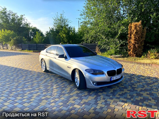 Серый БМВ 5 Серия, объемом двигателя 2 л и пробегом 215 тыс. км за 12500 $, фото 1 на Automoto.ua