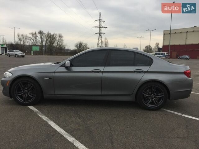 Серый БМВ 5 Серия, объемом двигателя 3 л и пробегом 238 тыс. км за 10200 $, фото 1 на Automoto.ua