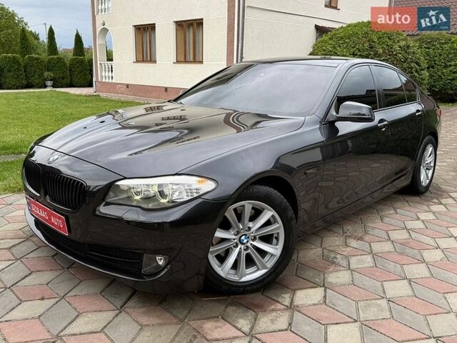 Серый БМВ 5 Серия, объемом двигателя 2 л и пробегом 285 тыс. км за 13950 $, фото 1 на Automoto.ua