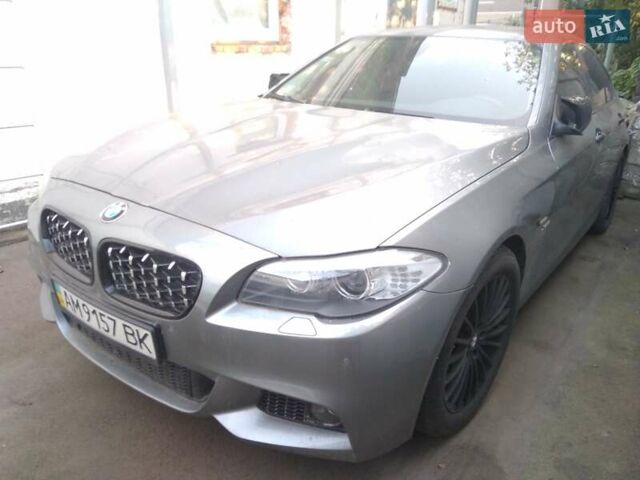 Серый БМВ 5 Серия, объемом двигателя 2.99 л и пробегом 208 тыс. км за 12000 $, фото 1 на Automoto.ua
