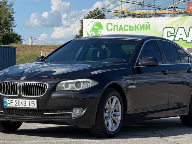 Серый БМВ 5 Серия, объемом двигателя 2 л и пробегом 355 тыс. км за 12700 $, фото 1 на Automoto.ua