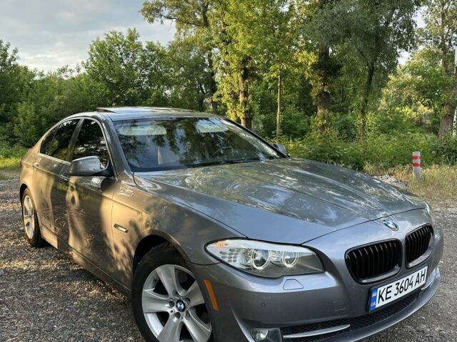 Сірий БМВ 5 Серія, об'ємом двигуна 2 л та пробігом 3 тис. км за 11000 $, фото 1 на Automoto.ua