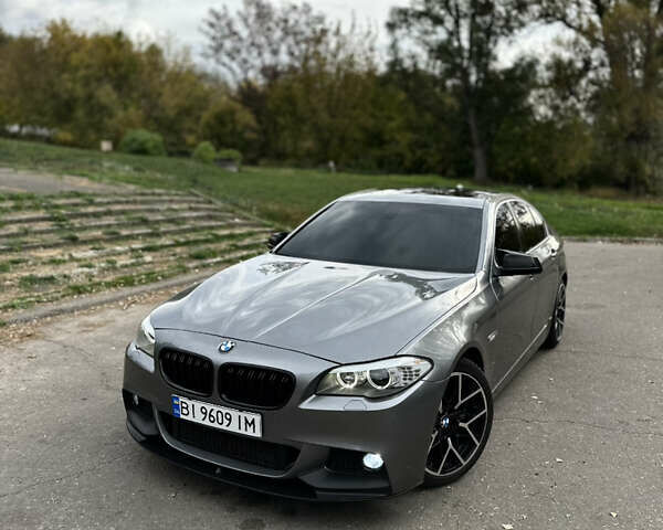 БМВ 5 Серия 2012 в Полтаве на Automoto.ua Серый БМВ 5 Серия, объемом двигателя 2 л и пробегом 205 тыс. км за 14900 $, фото 1 на Automoto.ua