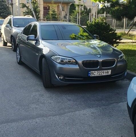 Сірий БМВ 5 Серія, об'ємом двигуна 2 л та пробігом 219 тис. км за 13000 $, фото 1 на Automoto.ua