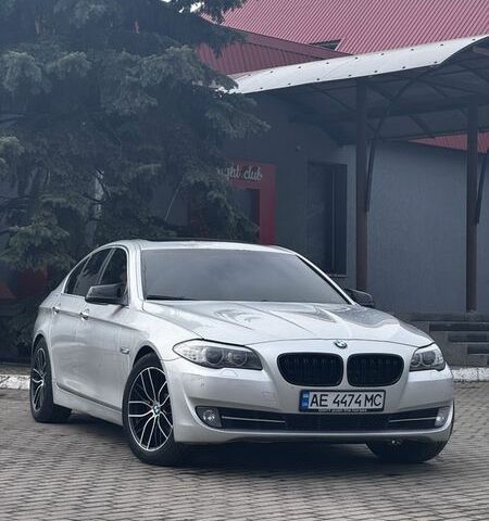 Серый БМВ 5 Серия, объемом двигателя 2 л и пробегом 292 тыс. км за 13000 $, фото 1 на Automoto.ua