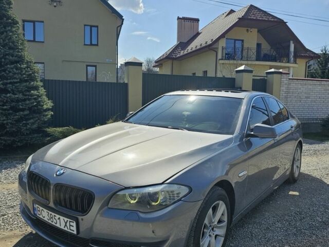 Серый БМВ 5 Серия, объемом двигателя 2 л и пробегом 260 тыс. км за 12500 $, фото 1 на Automoto.ua