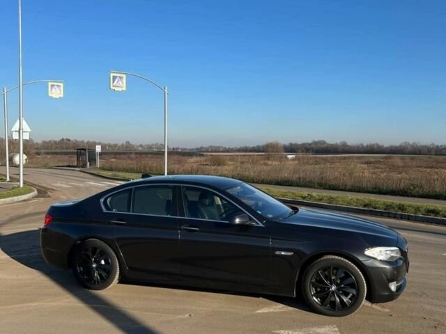 Сірий БМВ 5 Серія, об'ємом двигуна 2.99 л та пробігом 184 тис. км за 20800 $, фото 1 на Automoto.ua