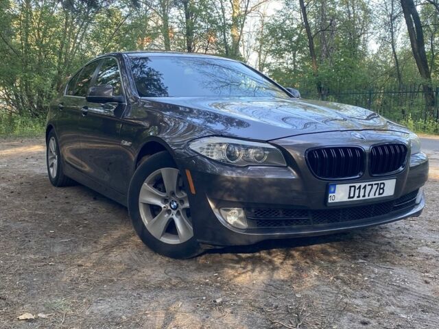 Сірий БМВ 5 Серія, об'ємом двигуна 2 л та пробігом 237 тис. км за 14687 $, фото 1 на Automoto.ua