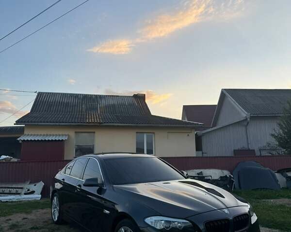 Сірий БМВ 5 Серія, об'ємом двигуна 2 л та пробігом 211 тис. км за 13500 $, фото 1 на Automoto.ua